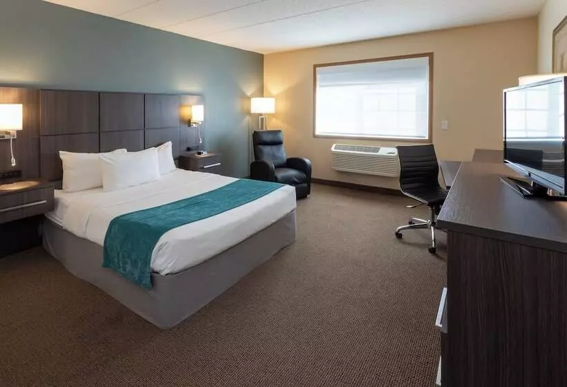 Hotelli Paynesville Inn & Suites