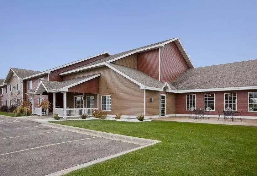 Hotelli Paynesville Inn & Suites