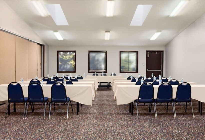 Szálloda Country Inn & Suites By Radisson, Coon Rapids, Mn