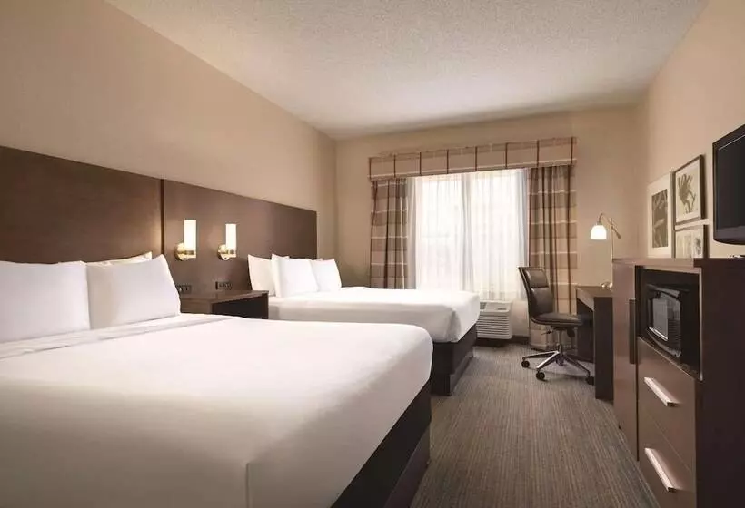 Hotelli Country Inn & Suites By Radisson, Forest Lake, Mn