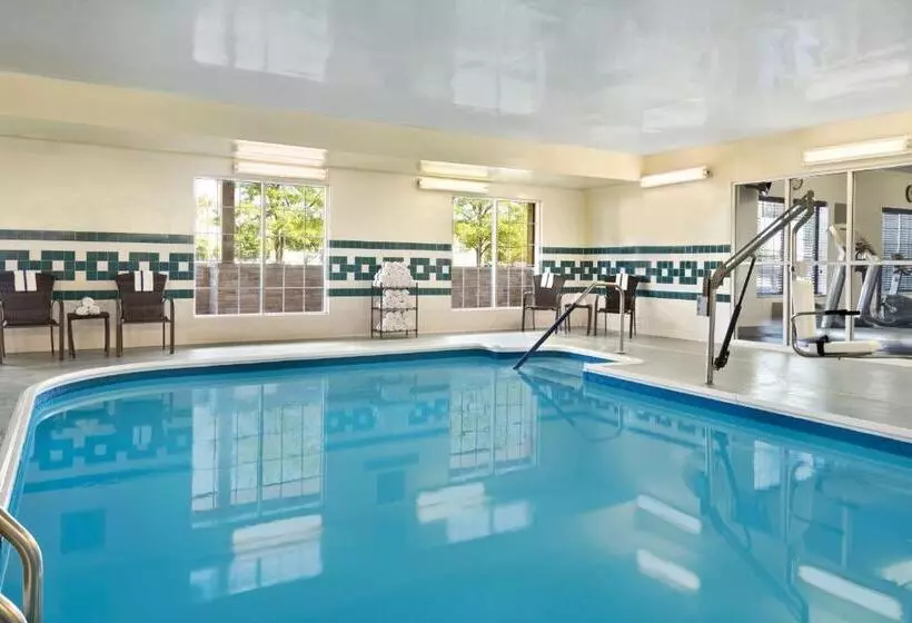 Отель Country Inn & Suites By Radisson, Romeoville, Il
