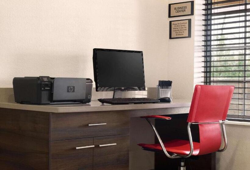 فندق Country Inn & Suites By Radisson, Romeoville, Il