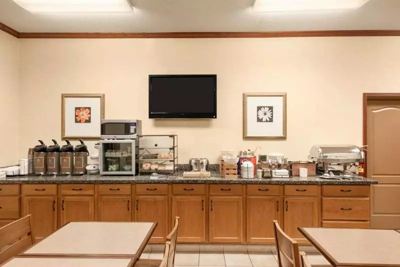 호텔 Country Inn & Suites By Radisson, Sioux Falls, Sd