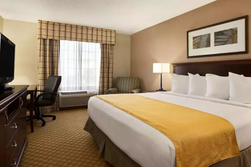 Hotel Country Inn & Suites By Radisson, Toledo, Oh