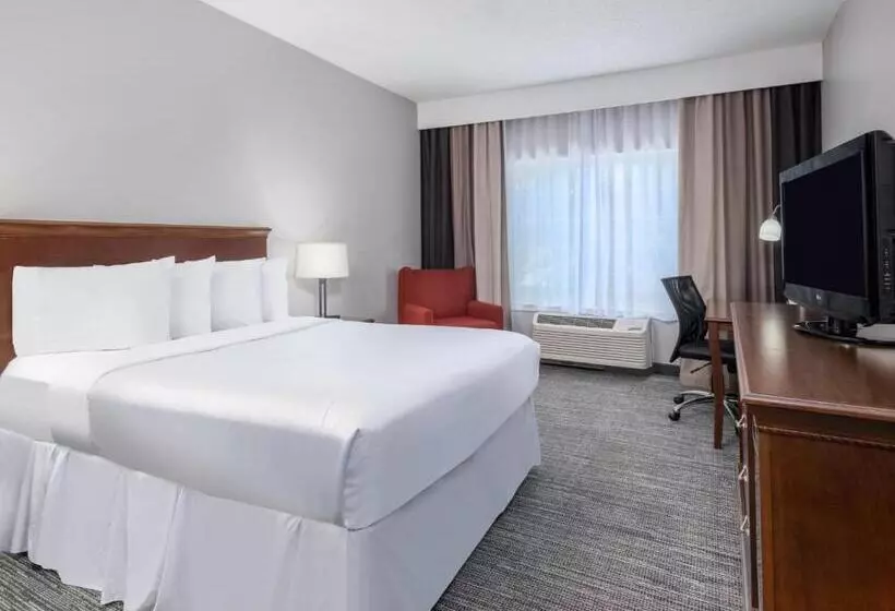 Hotel Country Inn & Suites By Radisson, Toledo, Oh