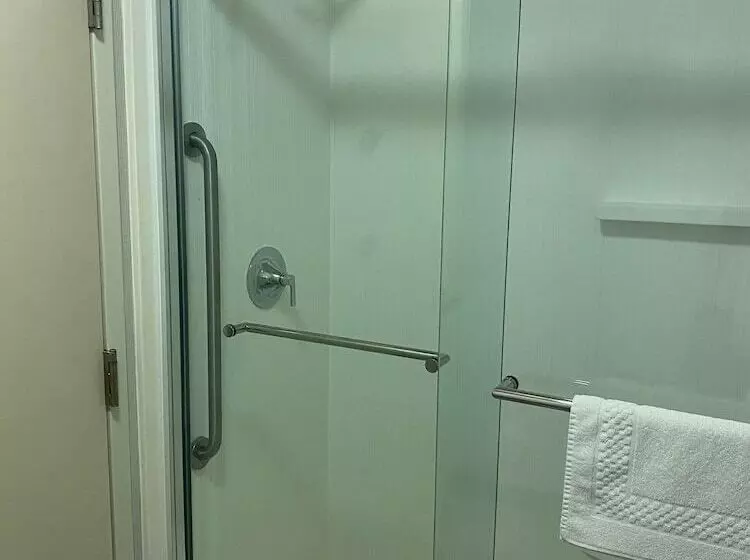 هتل Courtyard Newport News Yorktown