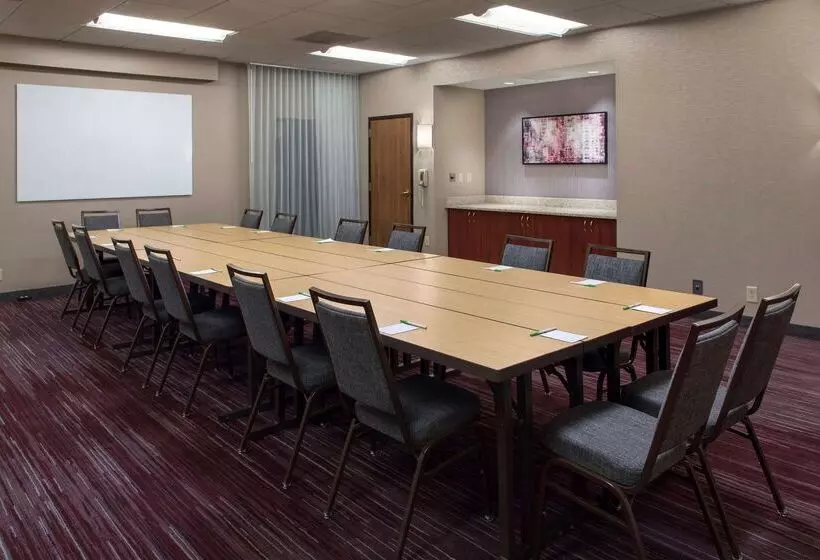 فندق Sonesta Select Boston Milford