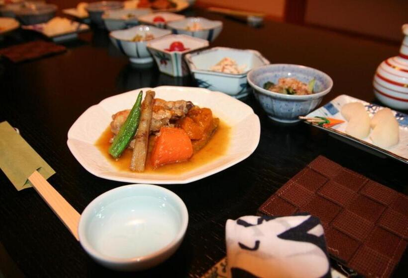 بنسيون Yakunoyado Taguchi