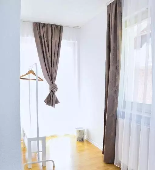 هاستل Guesthouse Marivo