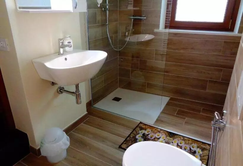 Retkeilymaja La Cantinetta