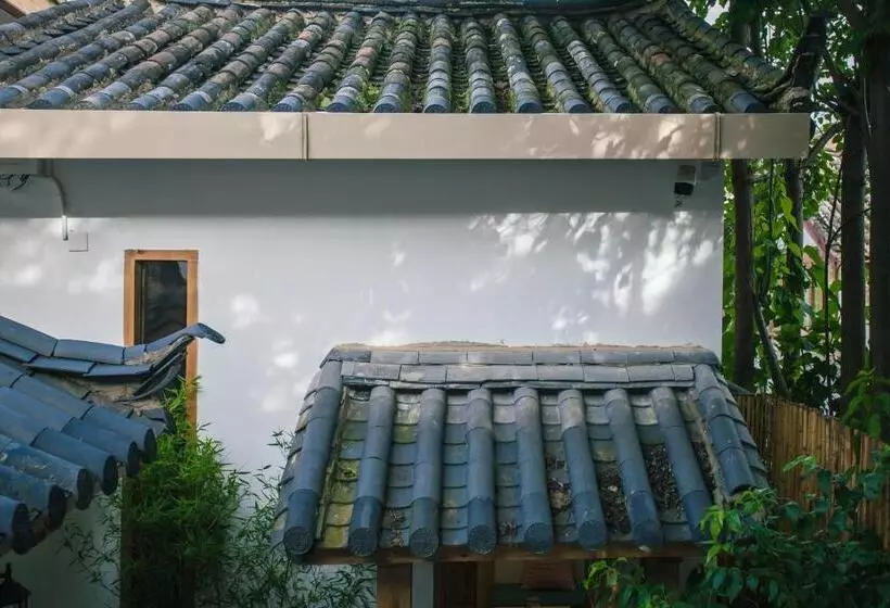ペンション Eden Court