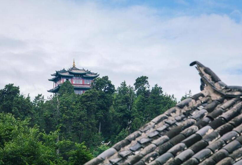 بنسيون Eden Court