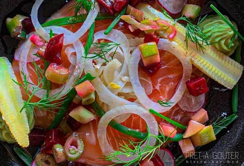 هاستل Pret A Gouter Bistro Bar Bed