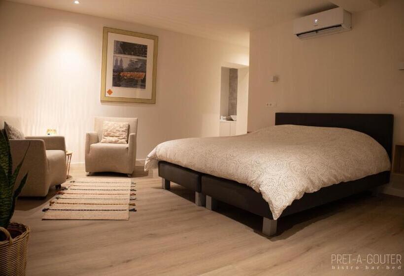 هاستل Pret A Gouter Bistro Bar Bed