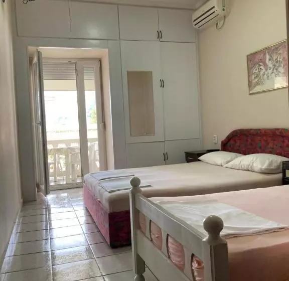 پانسیون Apartments Batalo