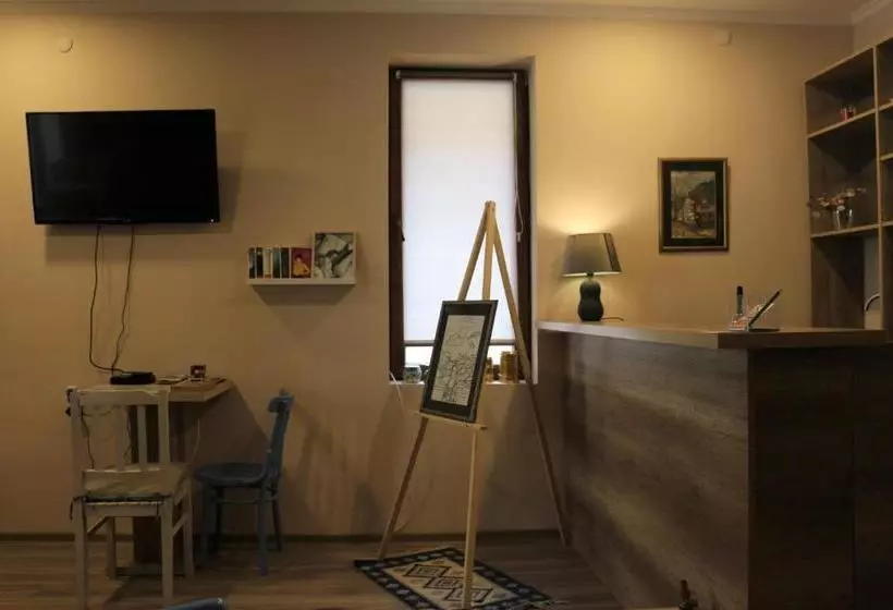 پانسیون La Maison Mestia