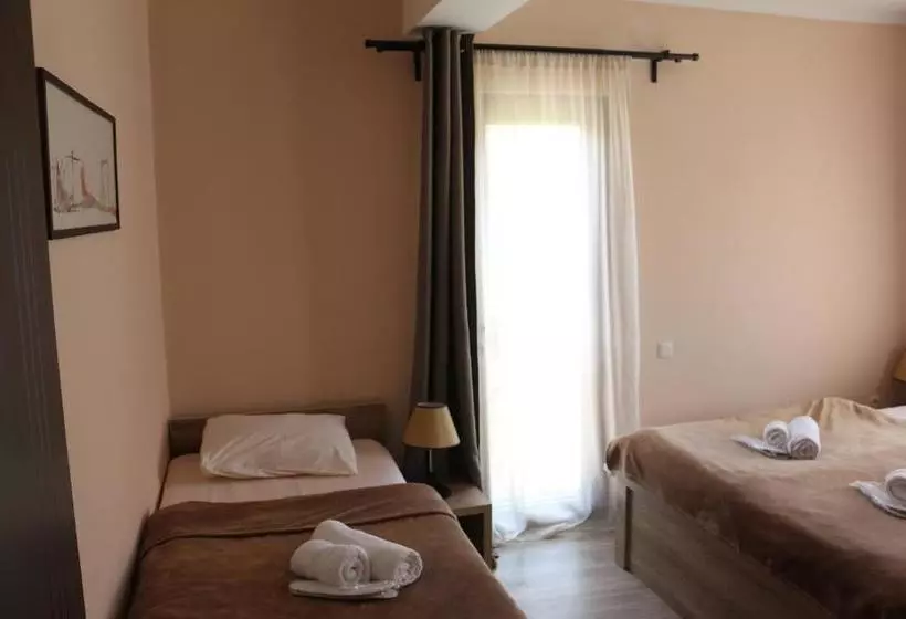 پانسیون La Maison Mestia