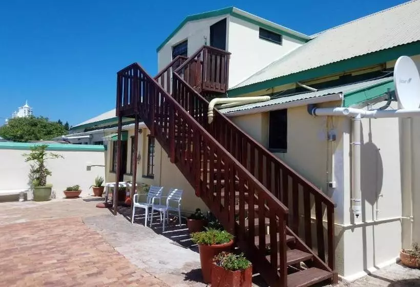 ペンション Welterusten Guesthouse