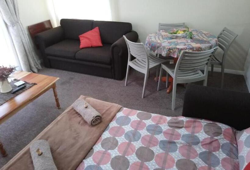 ペンション Welterusten Guesthouse