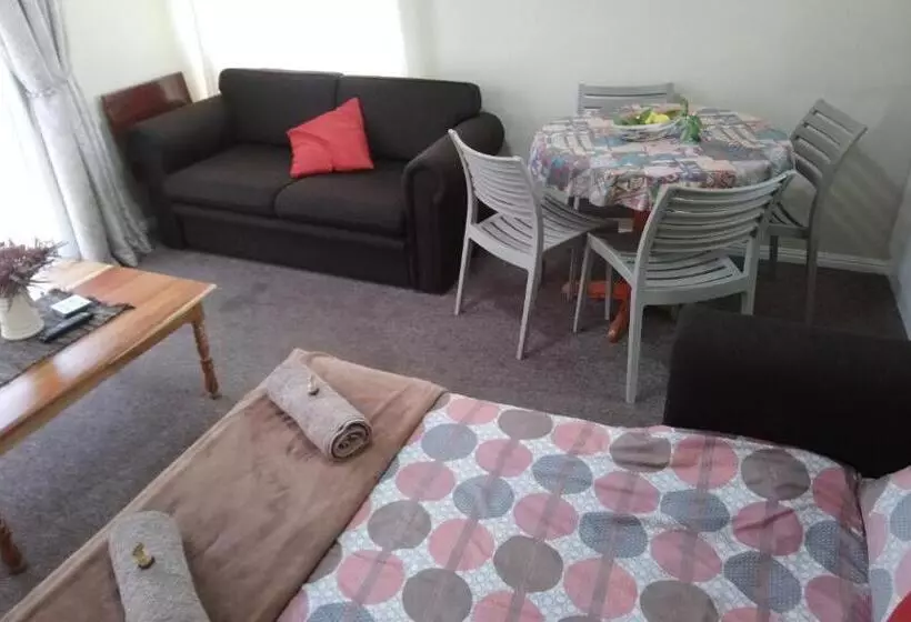 ペンション Welterusten Guesthouse