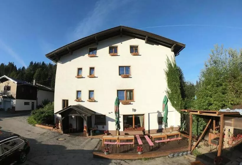 Pension Tyrol