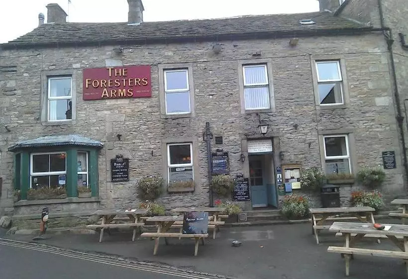 ユースホステル The Foresters Arms