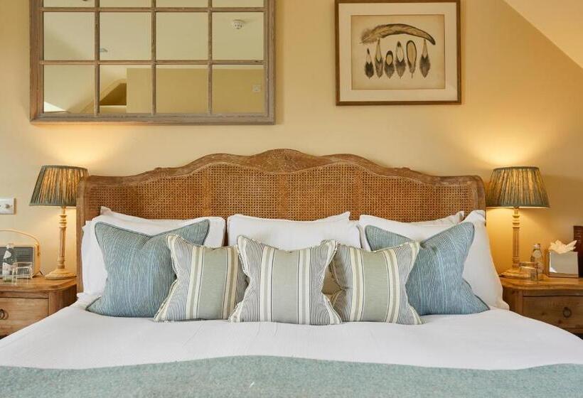 فندق صغير The Kingham Plough