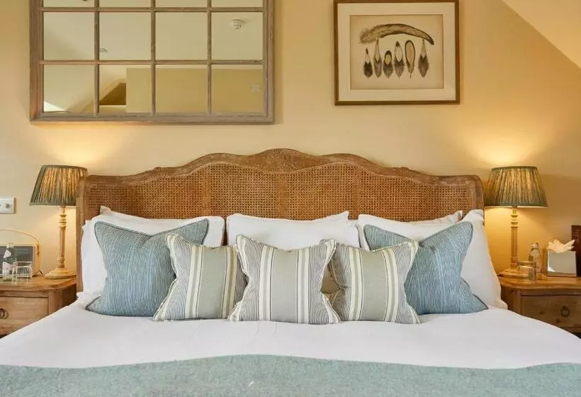 Retkeilymaja The Kingham Plough