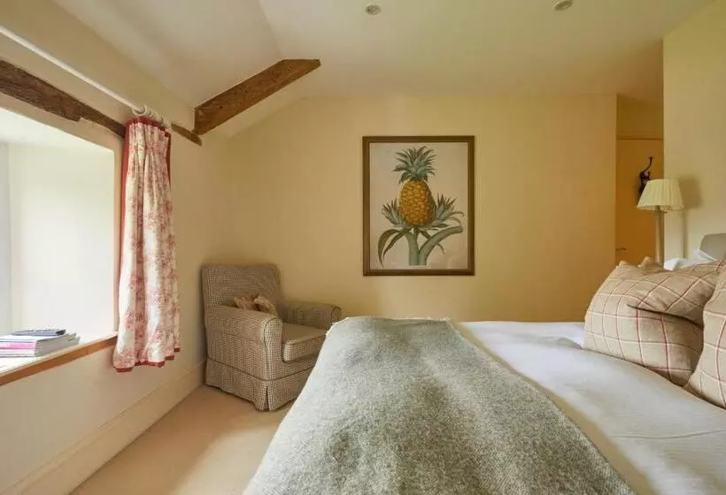 Retkeilymaja The Kingham Plough