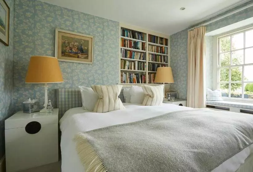 Retkeilymaja The Kingham Plough