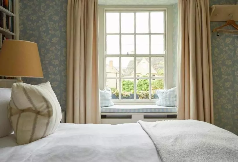 Retkeilymaja The Kingham Plough