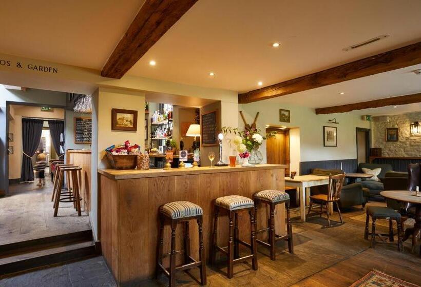 فندق صغير The Kingham Plough