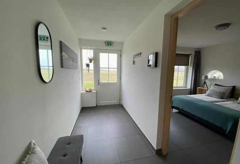 Aamiaismajoitus (B&B) T Lant Van Texsel