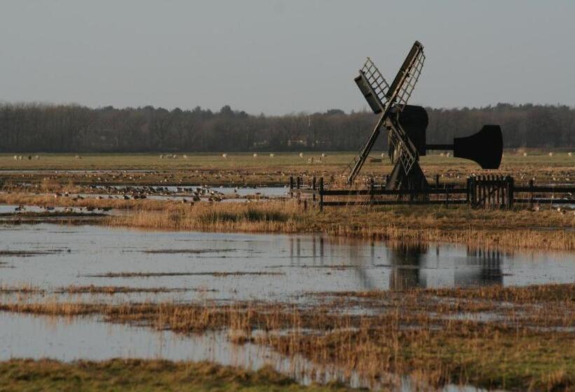 مبيت وإفطار T Lant Van Texsel