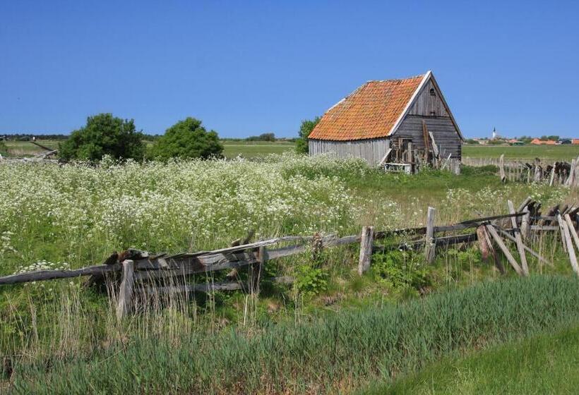 مبيت وإفطار T Lant Van Texsel