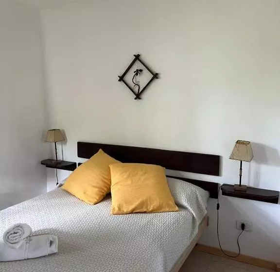 Los Aromos De Valeria