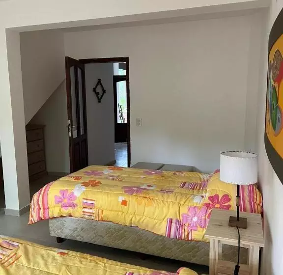 Los Aromos De Valeria