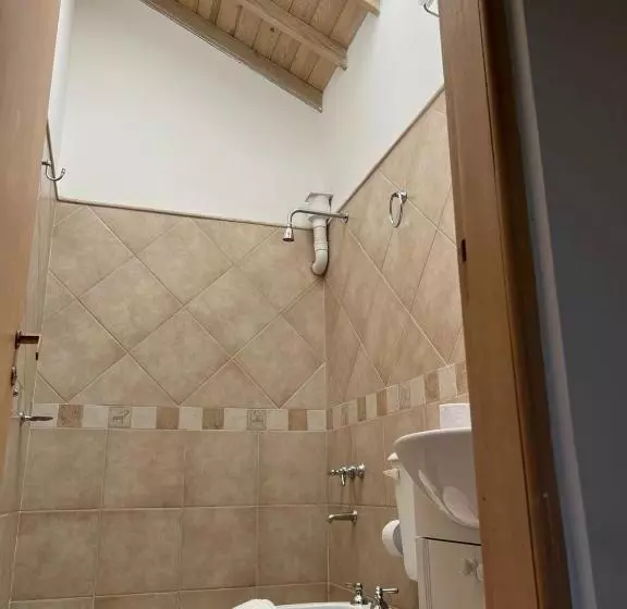 Los Aromos De Valeria