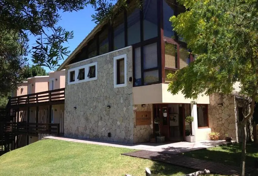 Los Aromos De Valeria