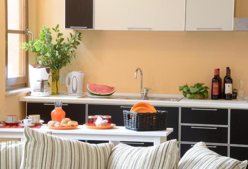 ペンション Casa Cardinali