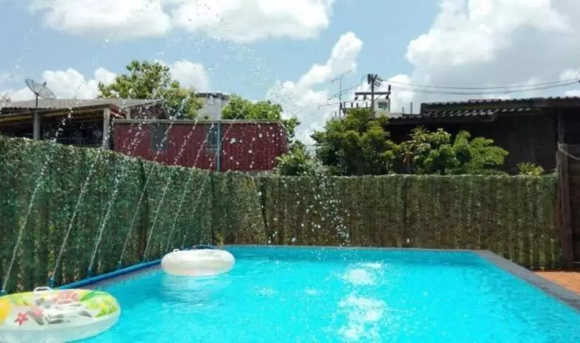 پانسیون Kwan Phayao Lake House