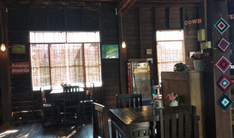 پانسیون Kwan Phayao Lake House