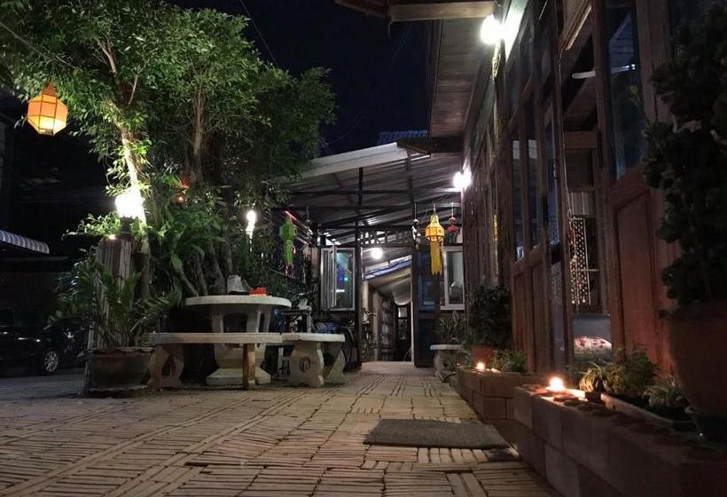 پانسیون Kwan Phayao Lake House