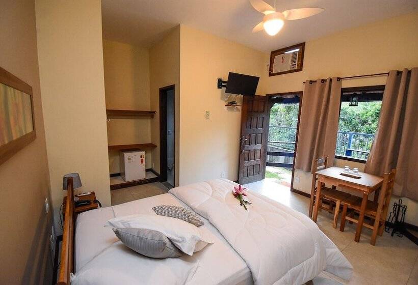 Pension Pousada Paris Hostelli