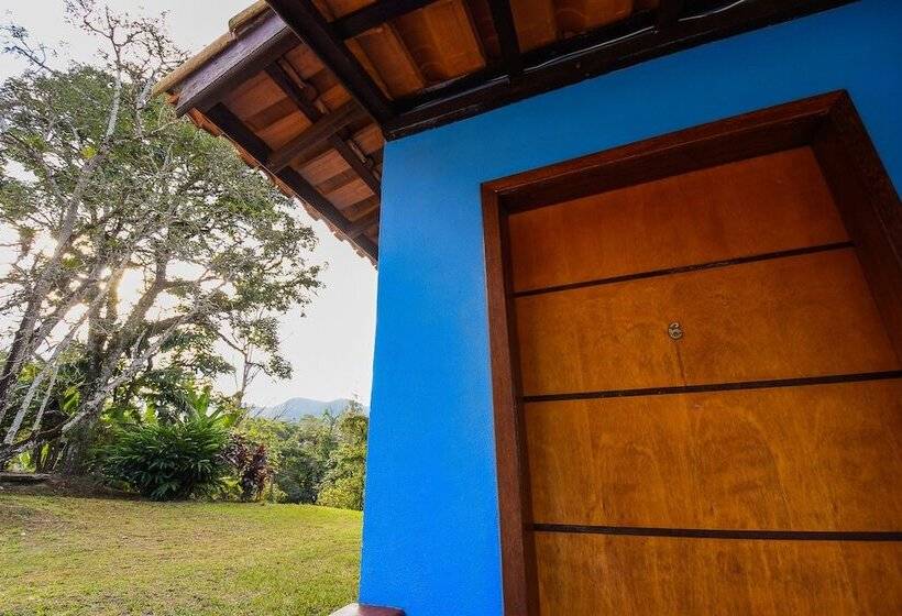 Pension Pousada Paris Hostelli