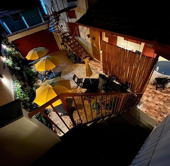 膳宿费 Pousada Recanto Das Flores