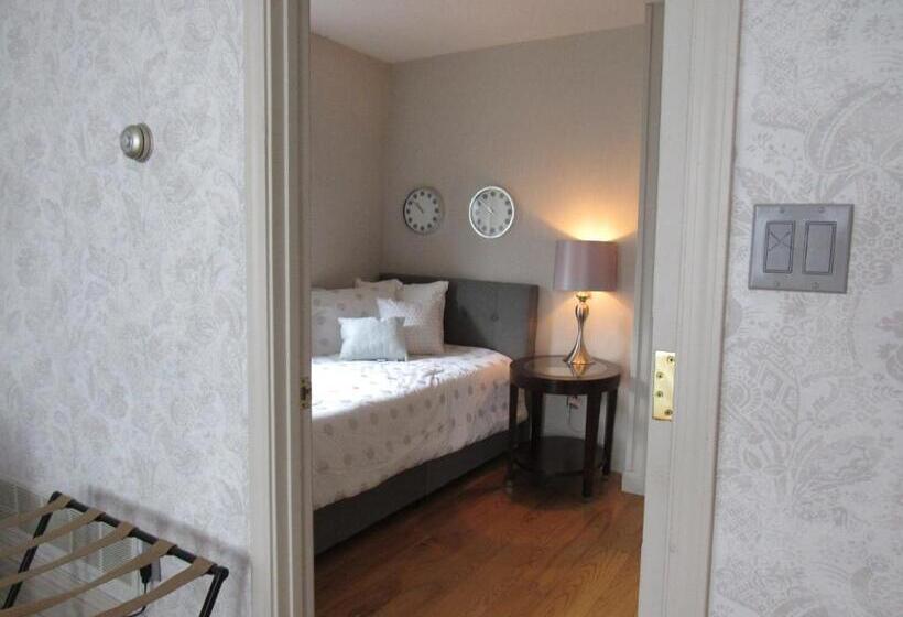 فندق صغير Washington Park Inn