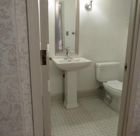 فندق صغير Washington Park Inn