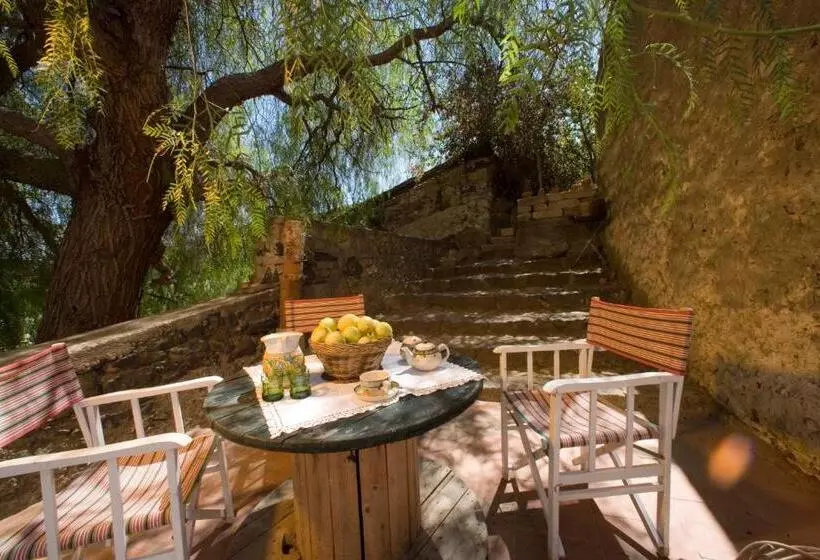 Hotelli Fondo Cipollate