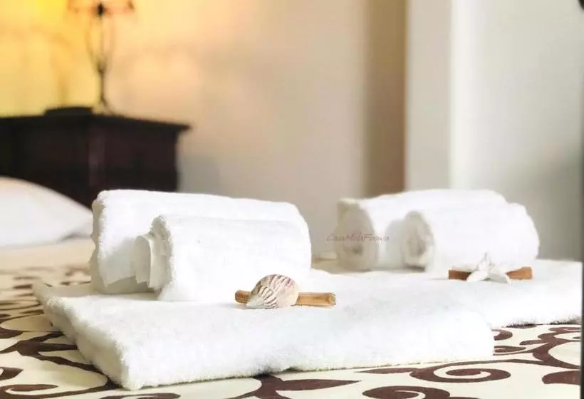 ペンション Pianob Formia